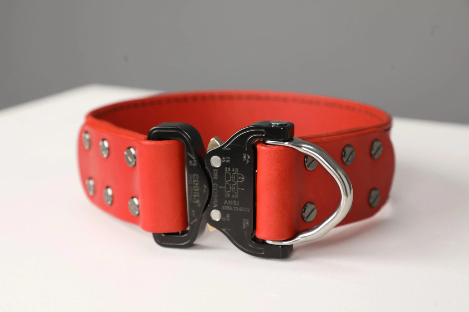 COBRA® buckle leather dog collars
