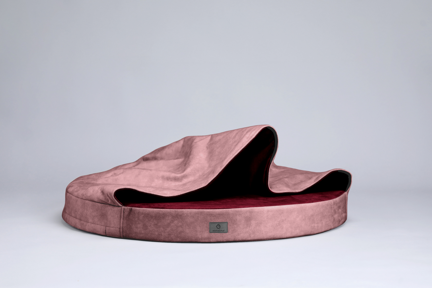 Cozy cave dog bed | TERRACOTTA+RUBY RED