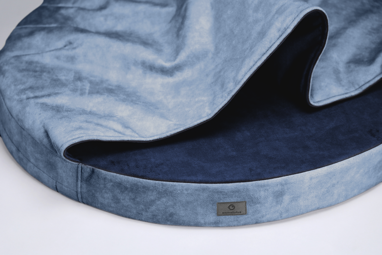 Cozy cave dog bed | SKY BLUE+ROYAL BLUE